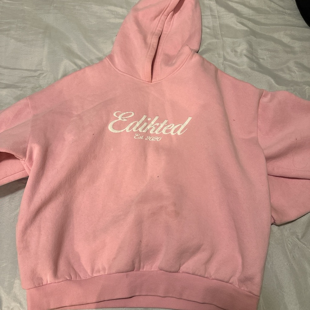 Edikted Soft Pink Hoodie
